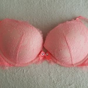 Victoria's Secret Very Sexy Push Up Bra 34D
